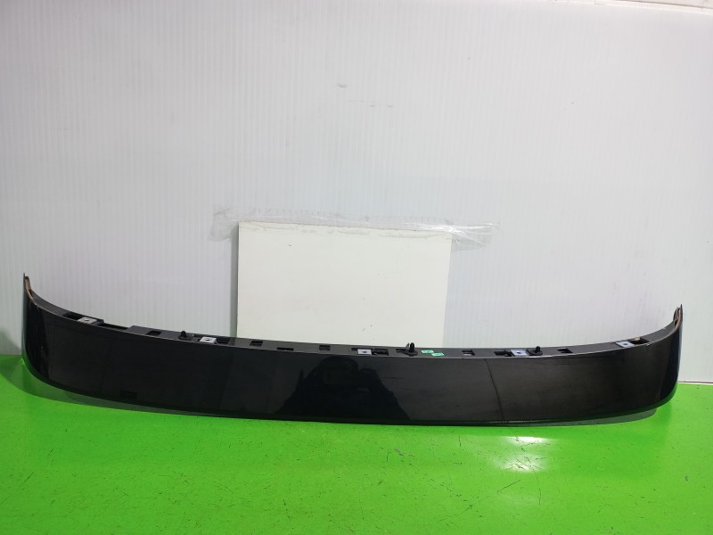 Recambio de aleron trasero para volkswagen t-cross advance referencia OEM IAM 2GM827933E  