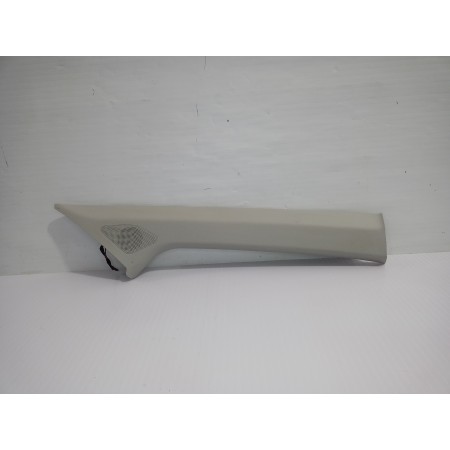 Recambio de moldura derecha para seat arona xperience plus referencia OEM IAM 6F9867234A  