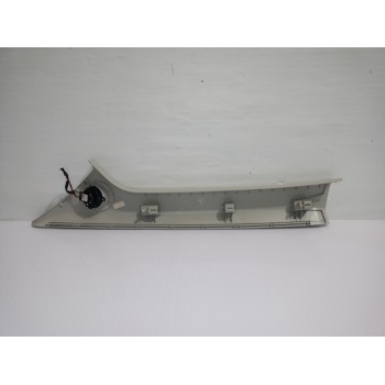 Recambio de moldura derecha para seat arona xperience plus referencia OEM IAM 6F9867234A  