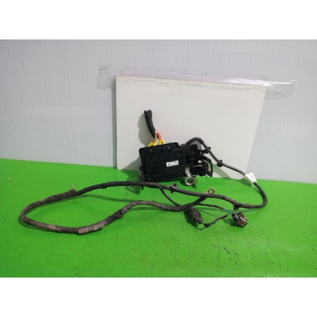 Recambio de borna negativa para volkswagen t-cross advance referencia OEM IAM 2Q0971349QQ / 2Q0937548D  