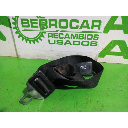Recambio de enganche cinturon trasero izquierdo para bmw serie 3 berlina (e46) 320d referencia OEM IAM 72118202591  