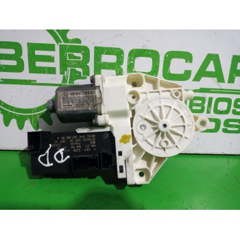 Recambio de motor elevalunas delantero derecho para peugeot 407 2.0 16v cat referencia OEM IAM 9663036380  