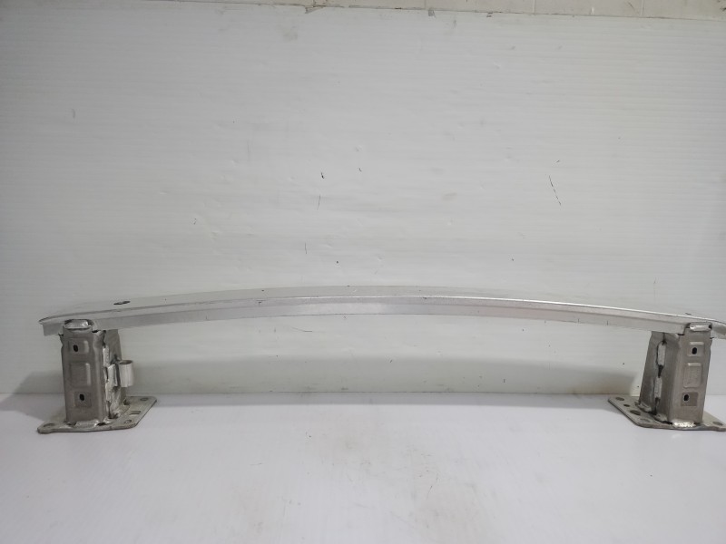 Recambio de refuerzo paragolpes trasero para peugeot 308 active referencia OEM IAM 9677366080  