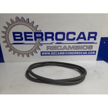 Recambio de gomas contorno puerta para opel insignia berlina referencia OEM IAM 13228126  