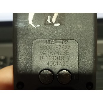 Recambio de enganche cinturon trasero izquierdo para peugeot 308 active referencia OEM IAM 98063976XX  