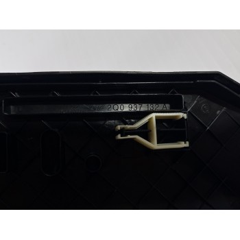 Recambio de caja reles / fusibles para seat arona xperience plus referencia OEM IAM 2Q0937132A  