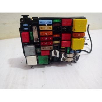 CAJA RELES / FUSIBLES 9804848580 