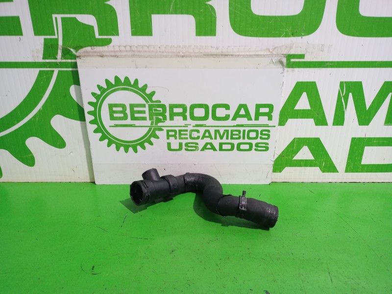 Recambio de tubo para audi a4 berlina (8e) 2.5 tdi (120kw) referencia OEM IAM 8E0121101C  