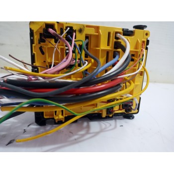 Recambio de caja reles / fusibles para opel grandland x opel 2020 referencia OEM IAM 9804848580  