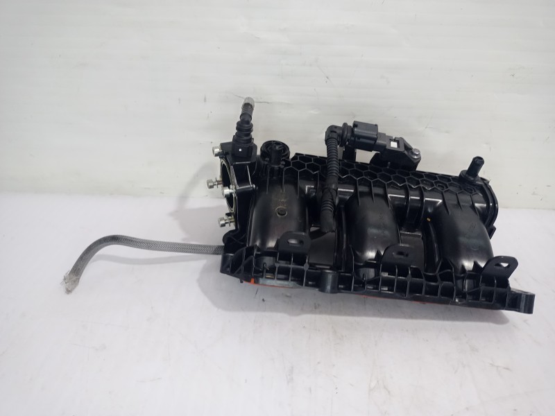 Recambio de colector admision para peugeot 308 active referencia OEM IAM 9802101480  