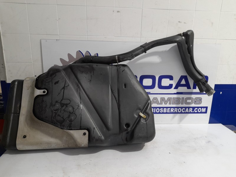 Recambio de deposito combustible para opel zafira a elegance referencia OEM IAM 90580009  