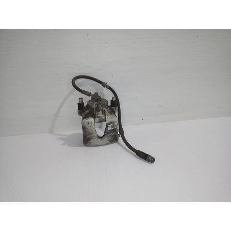 Recambio de pinza de freno delantera derecha para seat arona xperience plus referencia OEM IAM 2Q0615124A  