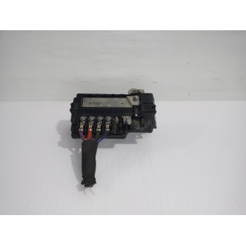 CAJA RELES / FUSIBLES 2Q0937548D 