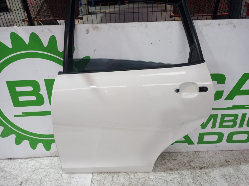 Recambio de puerta trasera izquierda para seat altea (5p1) style copa referencia OEM IAM 5P0833055A  