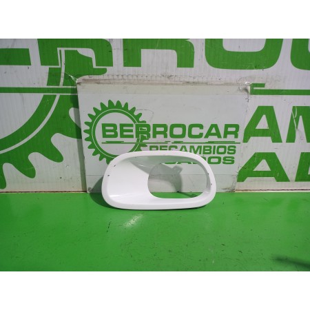 Recambio de moldura para citroën c3 origins referencia OEM IAM 981334469V  