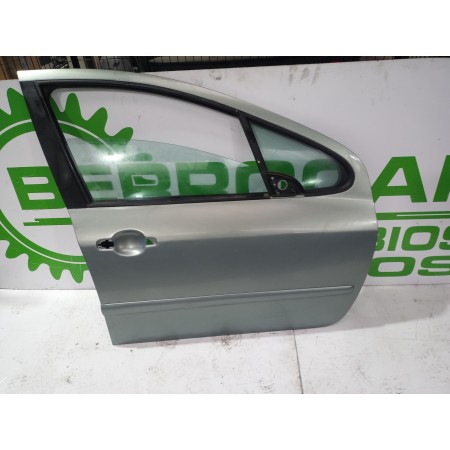 Recambio de puerta delantera derecha para peugeot 307 berlina (s2) 1.6 16v hdi referencia OEM IAM 9004S7  