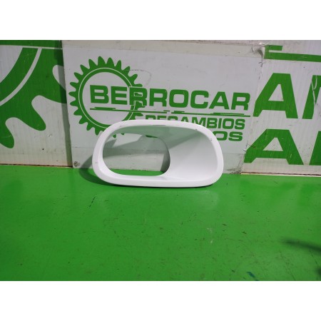 Recambio de moldura para citroën c3 origins referencia OEM IAM 9813344677  