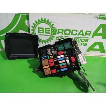 Recambio de caja reles / fusibles para citroën c3 origins referencia OEM IAM 9804848480  