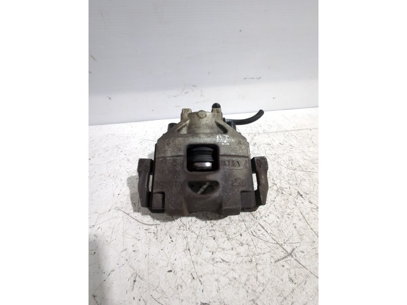 Recambio de pinza de freno delantera izquierda para toyota yaris (_p9_) 1.33 vvt-i (nsp90_) referencia OEM IAM 477500D070  