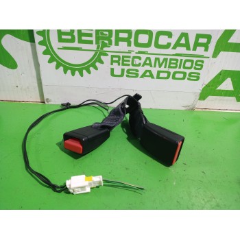 Recambio de enganche cinturon trasero central para citroën c3 origins referencia OEM IAM 98151803XT  
