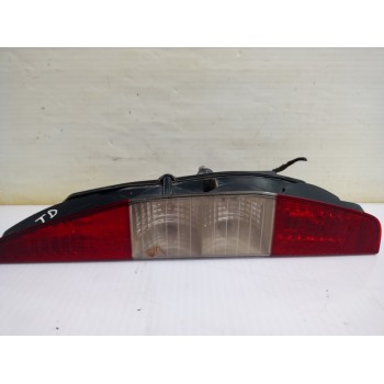 Recambio de piloto trasero derecho para fiat doblo (119) 1.9 d active (05.2004) referencia OEM IAM 040600999000  