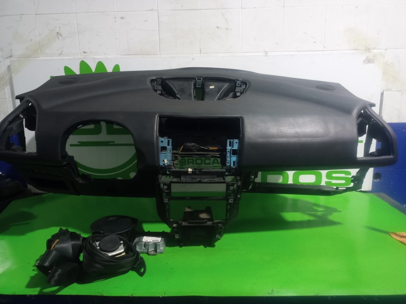 Recambio de kit airbag para citroën c4 berlina collection referencia OEM IAM 8211NQ  