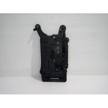 Recambio de soporte bateria para seat arona xperience plus referencia OEM IAM 2Q0915331  