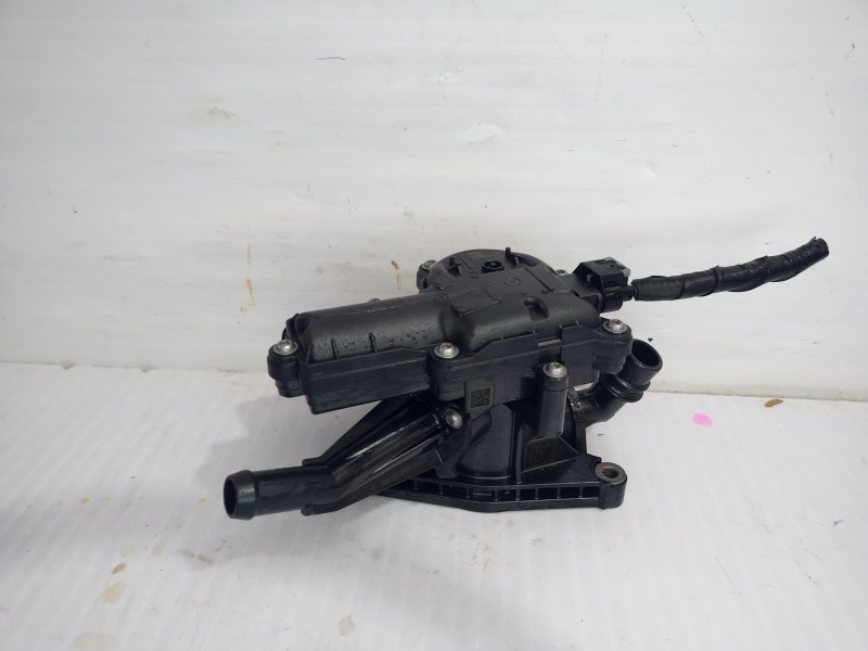 Recambio de termostato para kia sportage (nq5) drive referencia OEM IAM 256002M810  