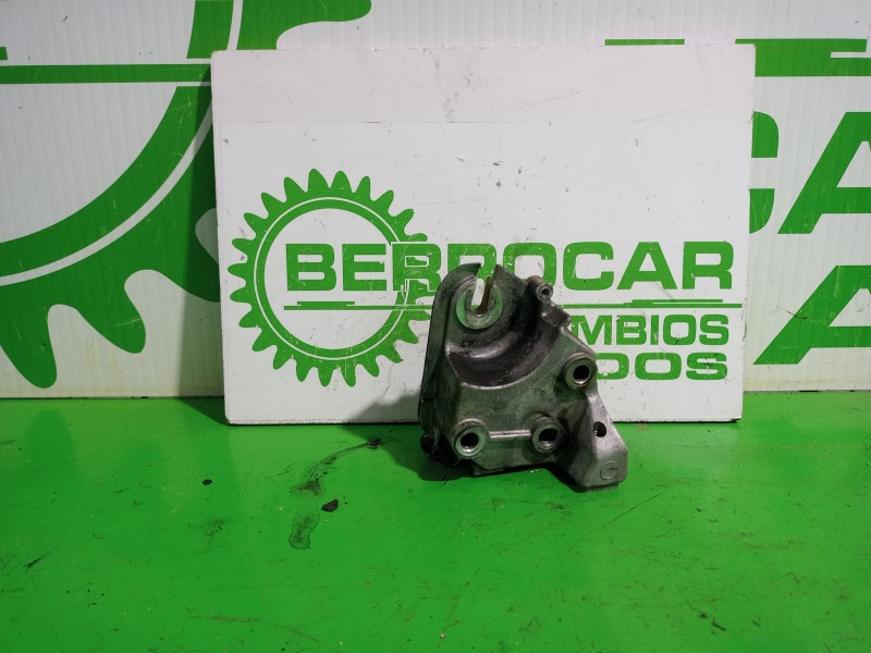 Recambio de soporte motor para peugeot 407 2.0 16v cat referencia OEM IAM 9645030780  