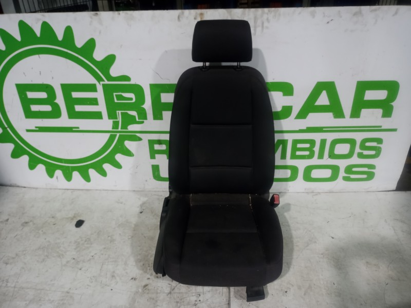 Recambio de asiento delantero derecho para audi a4 berlina (8e) 2.5 tdi (120kw) referencia OEM IAM 8E0881158C  