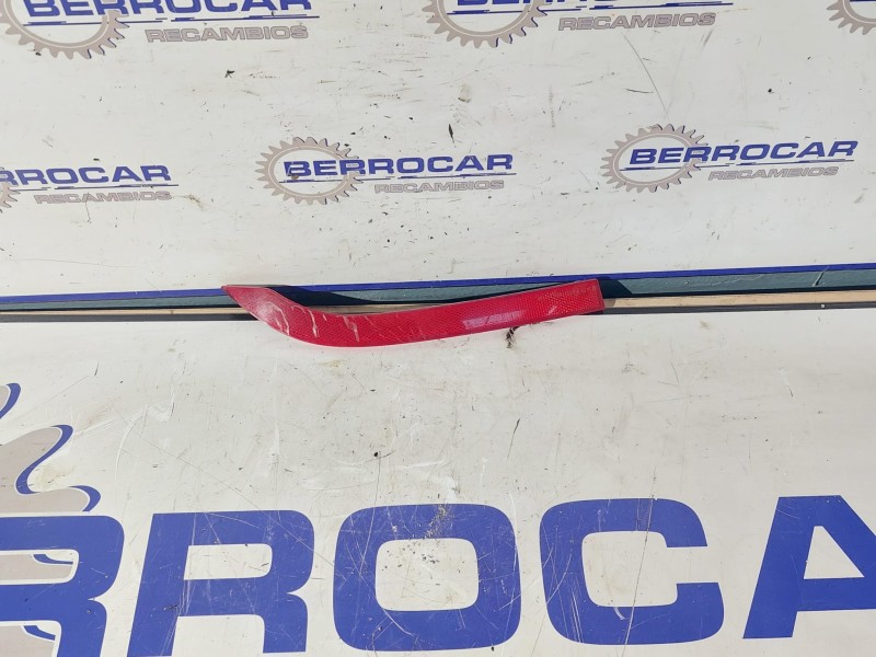 Recambio de reflector para opel insignia sports tourer 2.0 cdti cat referencia OEM IAM 22953326  