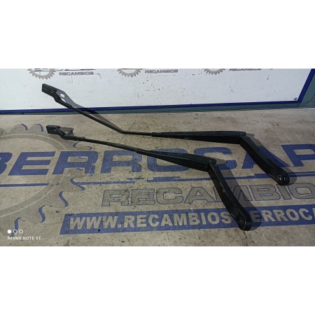 Recambio de brazo limpia delantero derecho para alfa romeo giulietta (191) 1.6 jtdm cat referencia OEM IAM 50509404  
