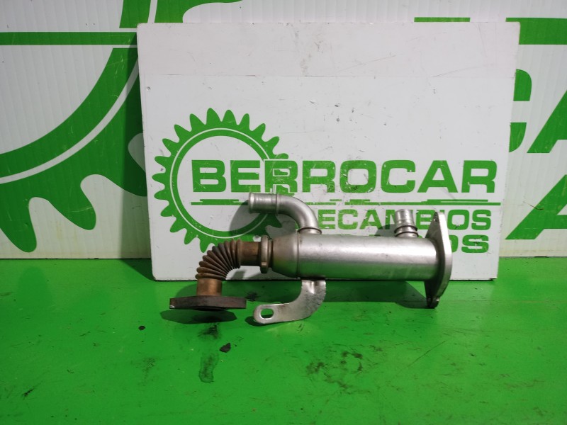 Recambio de enfriador egr para peugeot 407 2.0 16v cat referencia OEM IAM 9645689780  