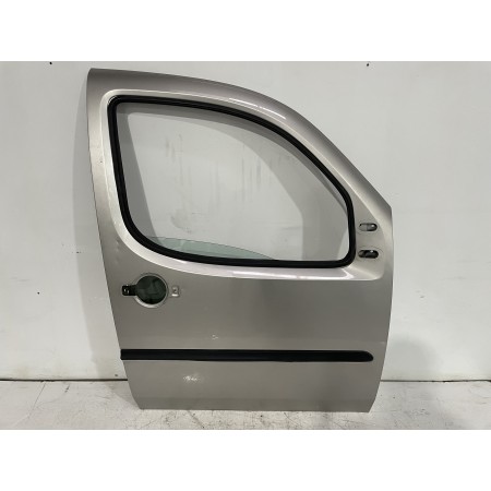 Recambio de puerta delantera derecha para fiat doblo (119) 1.9 d active (05.2004) referencia OEM IAM 51847704  