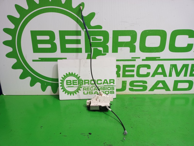 Recambio de cerradura puerta trasera derecha para peugeot 407 2.0 16v cat referencia OEM IAM 9681337280  