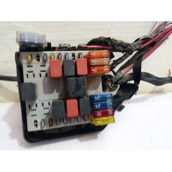 Recambio de caja reles / fusibles para fiat doblo (119) 1.9 d active (05.2004) referencia OEM IAM 46760542  