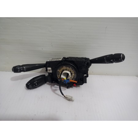 Recambio de mando multifuncion para peugeot 308 active referencia OEM IAM 98072732ZD  
