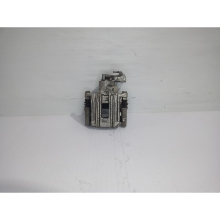 Recambio de pinza de freno trasera derecha para seat arona xperience plus referencia OEM IAM 2Q0615424C  