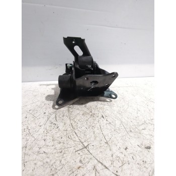 SOPORTE MOTOR IZQUIERDO 123720Y010 