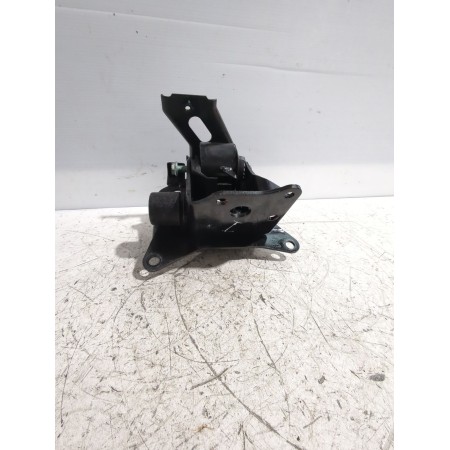 Recambio de soporte motor izquierdo para toyota yaris (_p9_) 1.33 vvt-i (nsp90_) referencia OEM IAM 123720Y010  