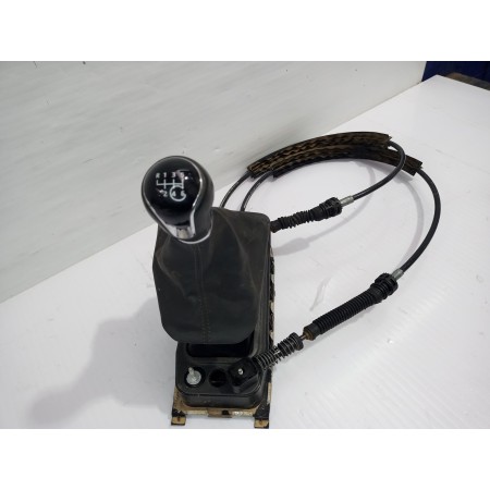 Recambio de palanca cambio para seat arona xperience plus referencia OEM IAM 2Q0711049K  