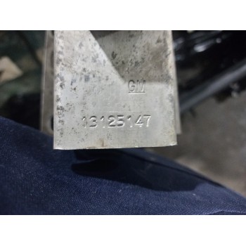 Recambio de refuerzo paragolpes trasero para opel astra h berlina essentia referencia OEM IAM 13125147  