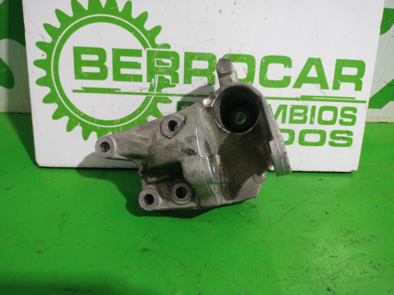 Recambio de soporte motor para peugeot 407 2.0 16v cat referencia OEM IAM 96451611  