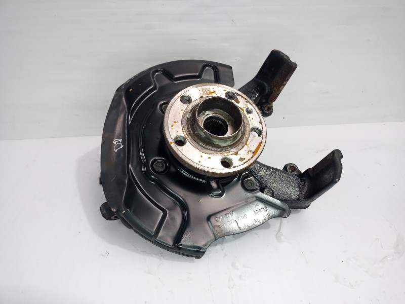 Recambio de mangueta delantera derecha para seat arona xperience plus referencia OEM IAM 2Q0407256AG  