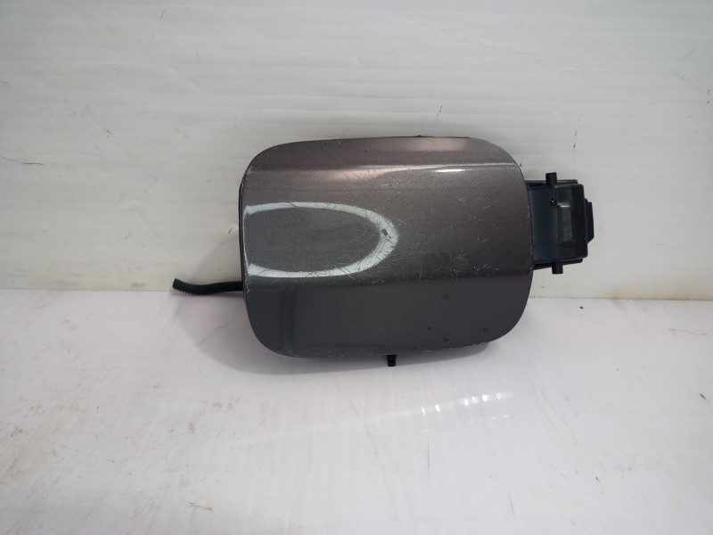 Recambio de tapa exterior combustible para peugeot 308 active referencia OEM IAM 9817504380  