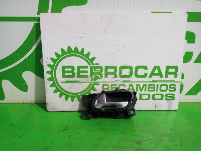 Recambio de maneta interior delantera izquierda para peugeot 407 2.0 16v cat referencia OEM IAM 96526178  