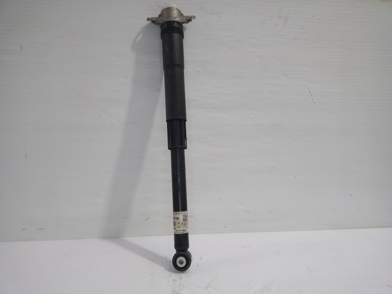 Recambio de amortiguador trasero derecho para seat arona xperience plus referencia OEM IAM 2Q0512013DA  