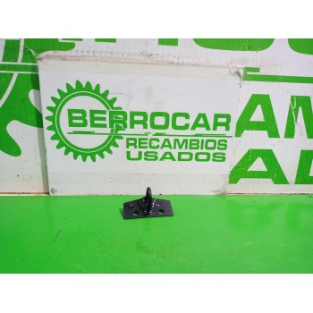 ENGANCHE CERRADURA MALETERO 9808866880 