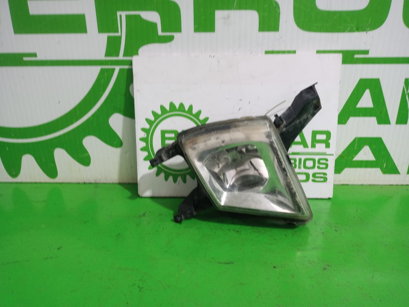 Recambio de faro antiniebla izquierdo para peugeot 407 2.0 16v cat referencia OEM IAM 42170748  