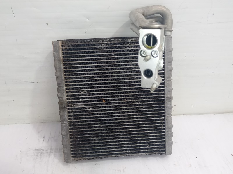 Recambio de evaporador aire acondicionado para peugeot 308 active referencia OEM IAM 1623243080  